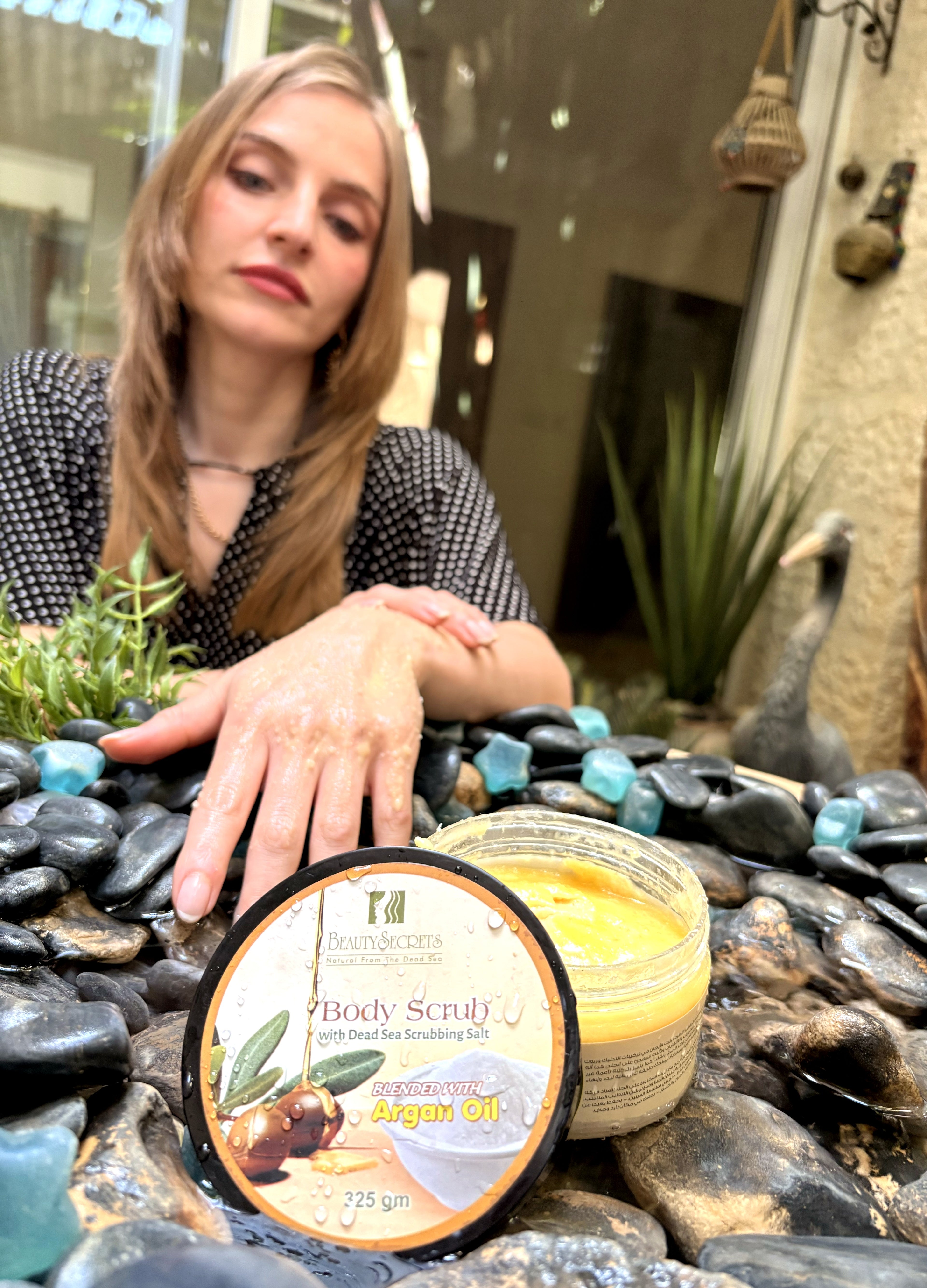 Dead Sea Mineral Body Scrub with Argan Oil (325g)