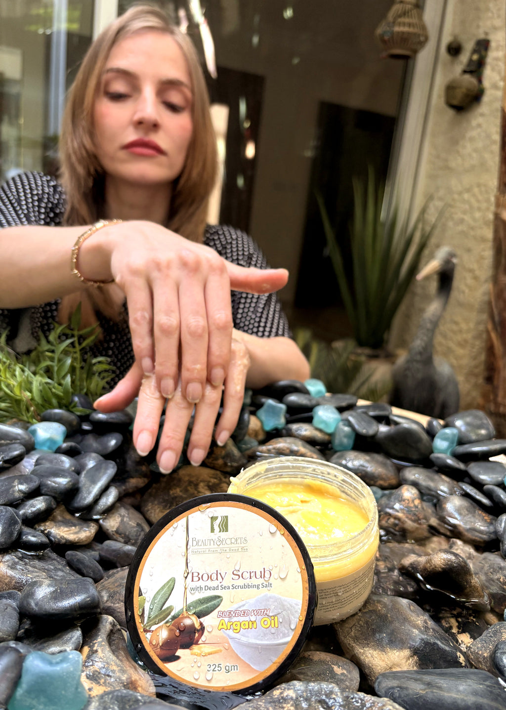 Dead Sea Mineral Body Scrub with Argan Oil (325g)